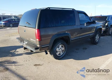 1997 Chevrolet Tahoe z USA, uszkodzony, nr VIN 3GNEK18R9VG160736
